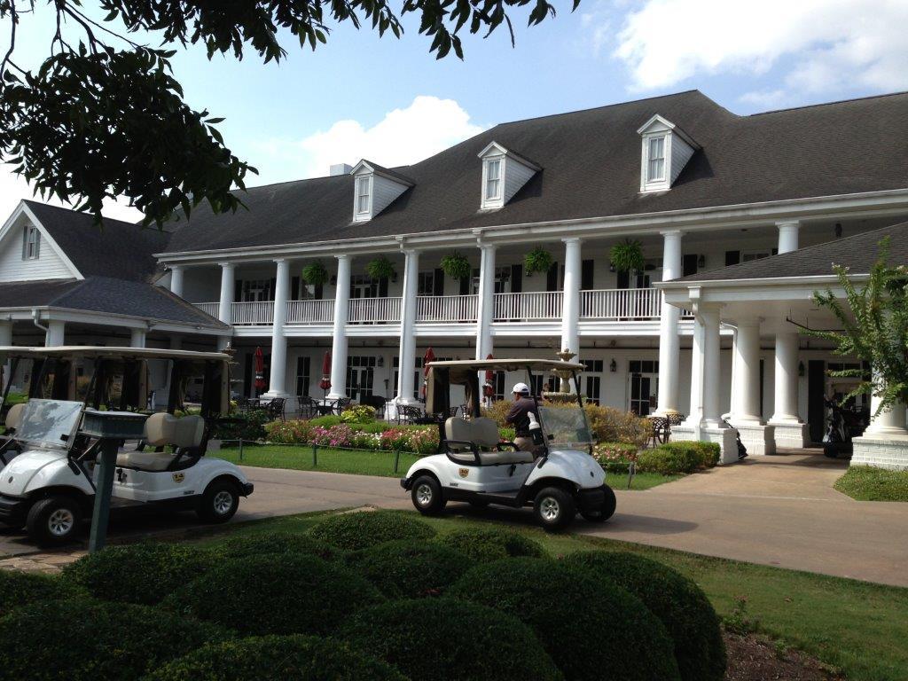 the-club-at-pecan-grove-2