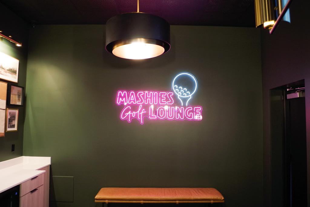 mashies-golf-lounge-1
