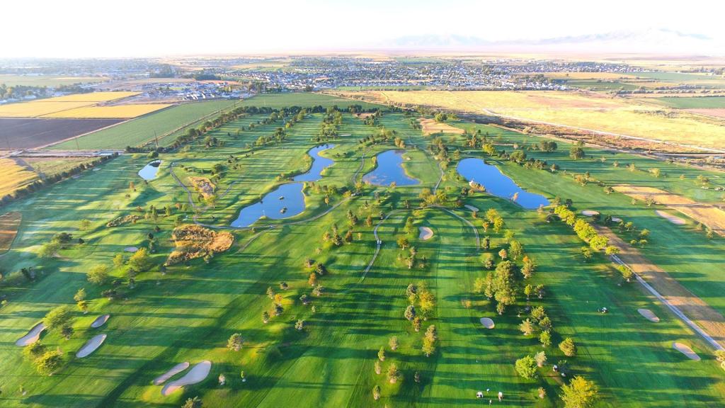 schneiters-bluff-golf-course-1