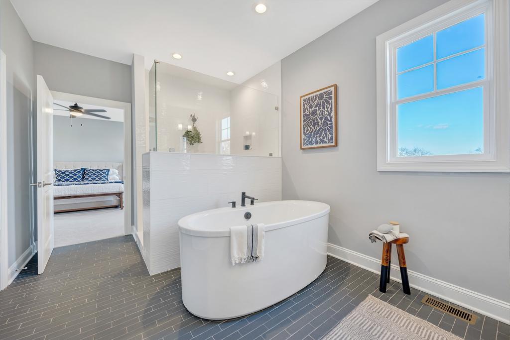 eagle-construction-at-the-meadows-2