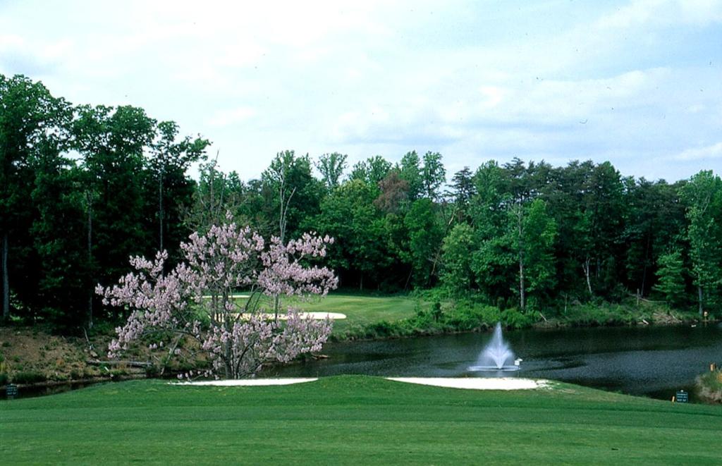 pohick-bay-golf-course-1