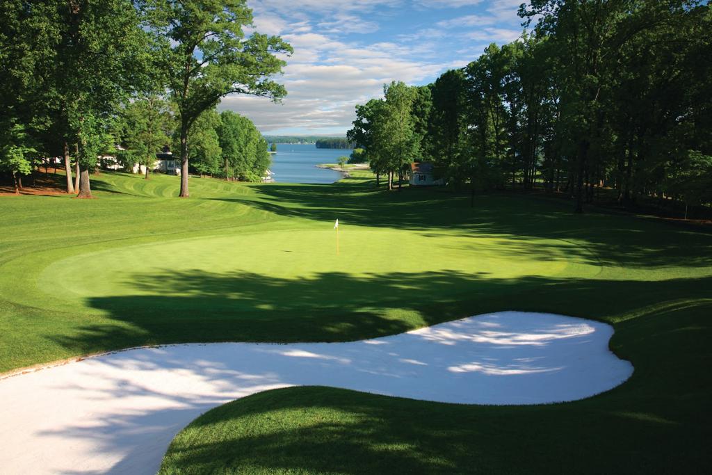 the-waters-edge-country-club-2